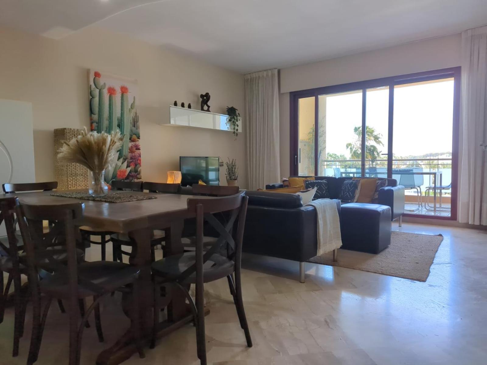 Seafront Duplex Penthouse *