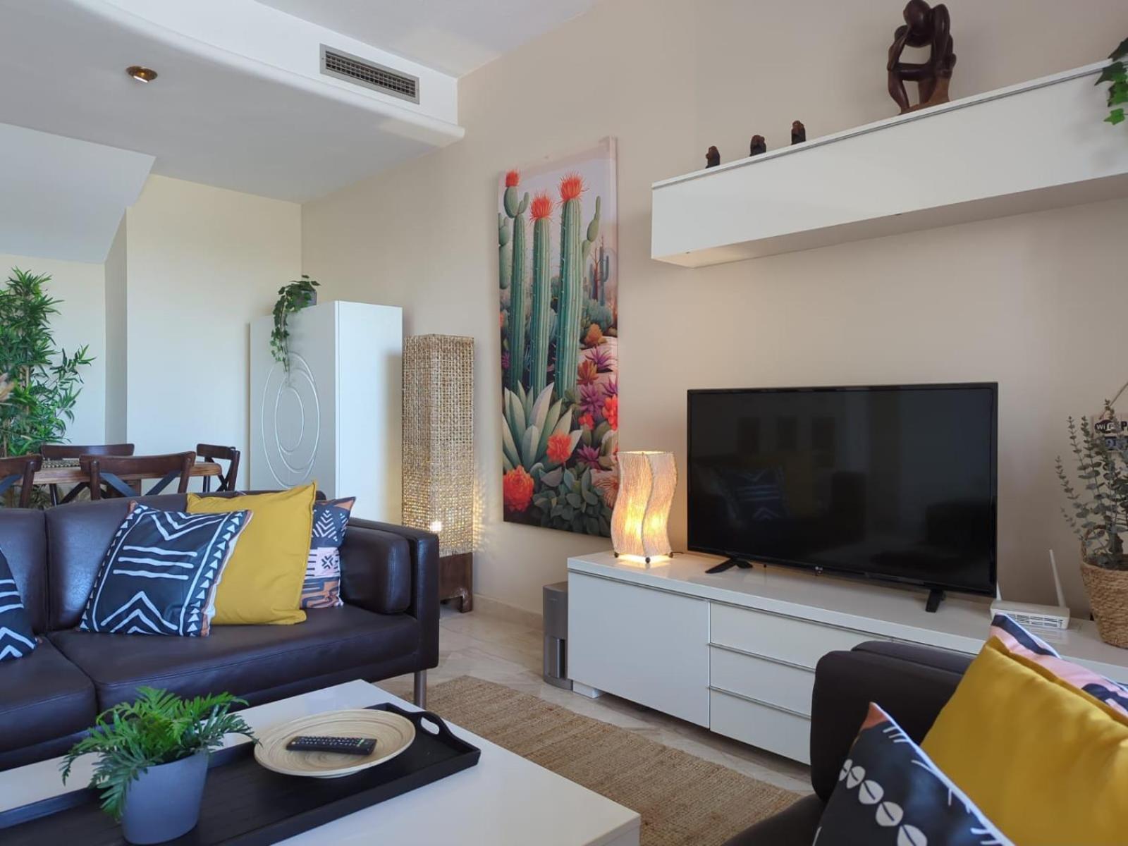Seafront Duplex Penthouse Apartment *